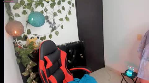 odeley online show from February 23, 7:00 pm