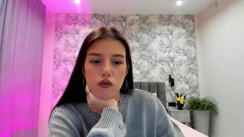 Monica online show from February 16, 1:35 am