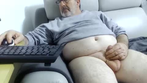 babacool 96 online show from April 3, 10:41 pm