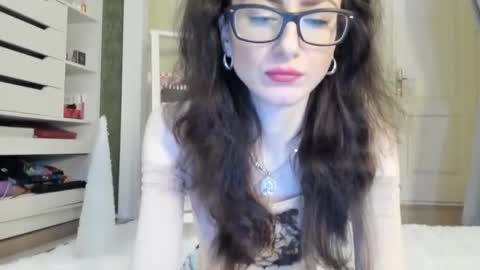 babby_jewel online show from December 20, 11:10 am