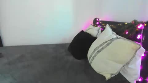 BabieLynn online show from December 14, 2:55 pm