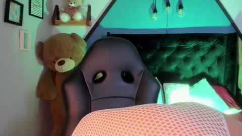 baby__kitty_ online show from February 21, 12:17 pm