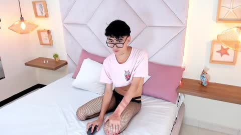 Ander online show from February 8, 11:44 am