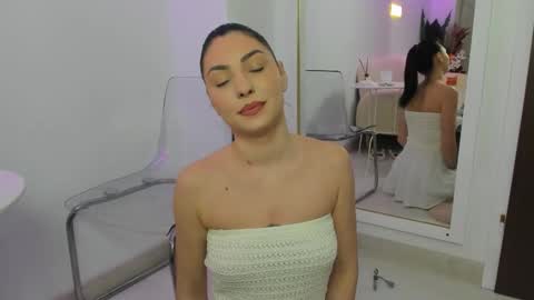 baby_ava_ online show from February 9, 8:35 pm