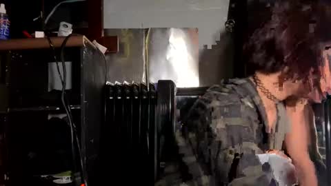 Snapshot of baby_buddha chatting on January 31, 9:37 pm baby buddha online show from January 31, 9:37 pm