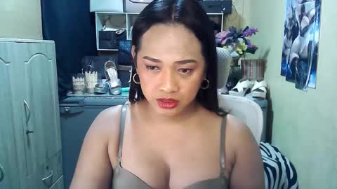 cassandra online show from November 23, 10:31 pm