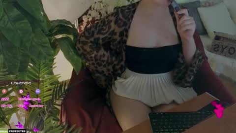 Debora online show from February 25, 9:35 pm