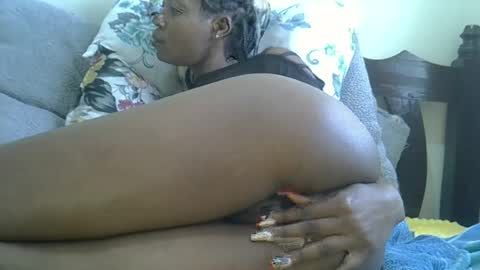 Snapshot of baby_facii chatting on July 7, 12:42 pm baby_facii online show from July 7, 12:42 pm