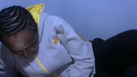 baby_fayyan online show from December 16, 7:19 pm