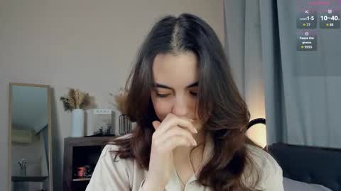 Emily online show from September 24, 7:01 am