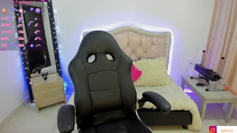 Dulce  Stefa  online show from January 2, 9:43 am