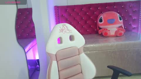 Nico online show from February 17, 10:56 am