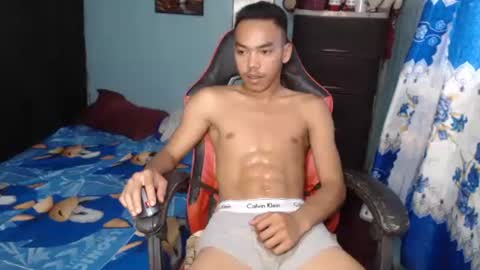 baby_razell online show from January 17, 6:29 am