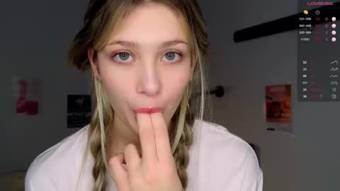 Ruth online show from September 28, 7:08 pm