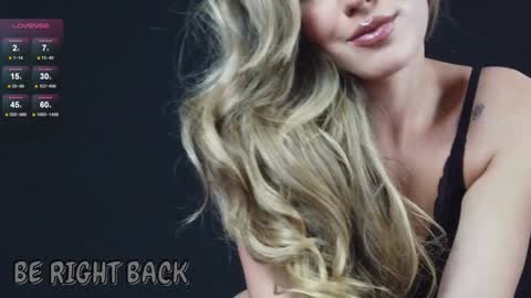 Snapshot of baby_sammyy chatting on November 28, 6:43 pm Baby Sammyy online show from November 28, 6:43 pm