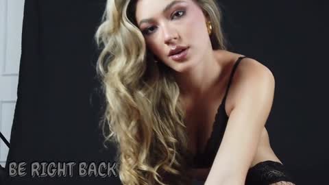 Snapshot of baby_sammyy chatting on December 4, 7:22 pm Baby Sammyy online show from December 4, 7:22 pm