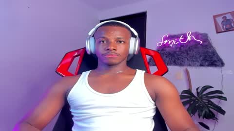 FOLLOW ME  online show from December 11, 5:43 am