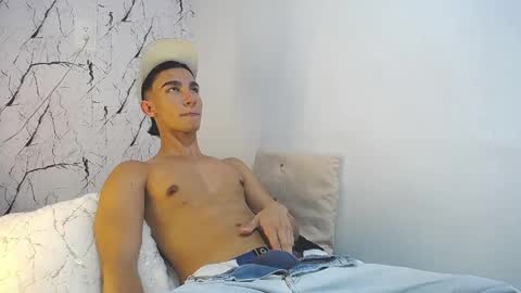 ANDY online show from April 14, 2:17 am