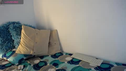 Snapshot of babyandy_x chatting on September 17, 8:54 pm babyandy_x online show from September 17, 8:54 pm