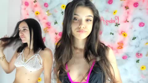 Aylin  online show from January 24, 5:10 am