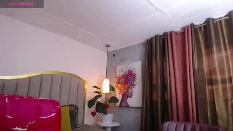 bombom  yankee online show from February 13, 9:33 pm