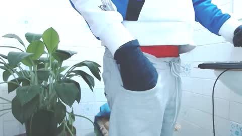 Snapshot of babyjhony chatting on November 3, 2:57 am Jhony Naughty Skater online show from November 3, 2:57 am