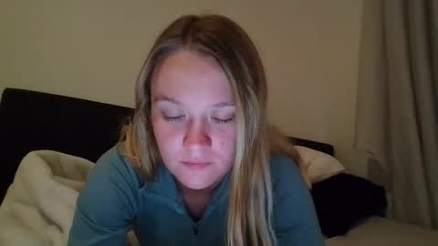 babykay03 online show from November 8, 10:48 am