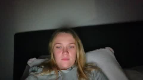 babykay03 online show from December 21, 9:05 am