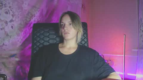 Sonya online show from October 4, 6:50 pm