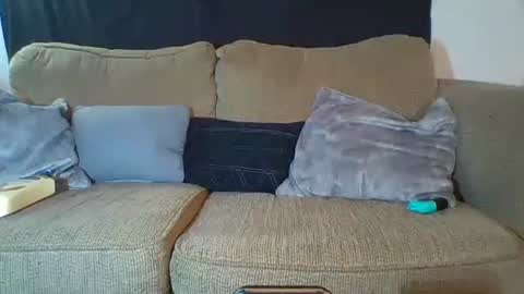 Snapshot of babyray130 chatting on January 7, 11:18 pm babyray130 online show from January 7, 11:18 pm