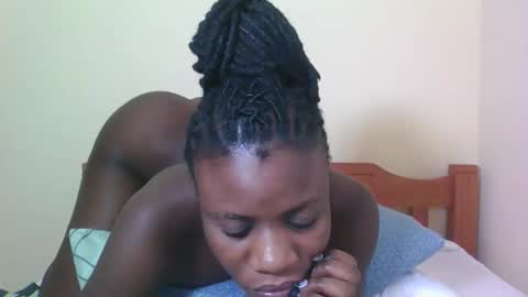 PRISCILLAH online show from November 13, 7:57 pm