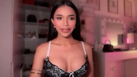 babysabrinaxx online show from June 6, 6:23 pm