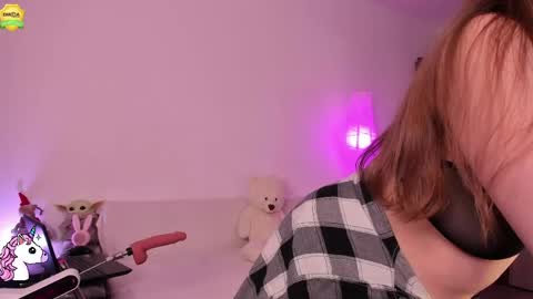 Eva online show from May 28, 6:49 pm