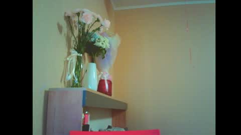 Alice  online show from January 15, 7:05 am