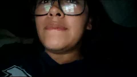 Snapshot of babyymango_ chatting on December 3, 10:29 pm  Gisselle  online show from December 3, 10:29 pm