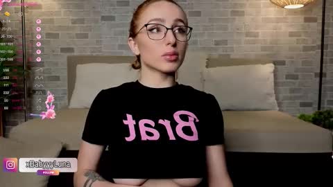 BabyyyLuna online show from October 24, 2:19 am