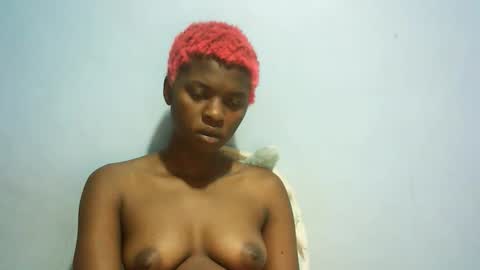 Snapshot of babyzuri chatting on January 14, 12:49 am Zuri online show from January 14, 12:49 am