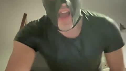 bach online show from December 2, 3:29 pm