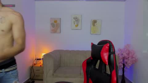 bad_boy__777 online show from March 31, 10:32 pm