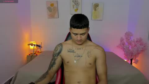 Snapshot of bad_boy__777 chatting on May 18, 9:53 pm bad_boy__777 online show from May 18, 9:53 pm
