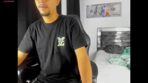 Snapshot of bad_boy_master_findom chatting on February 15, 10:06 pm bad_boy_master_findom online show from February 15, 10:06 pm