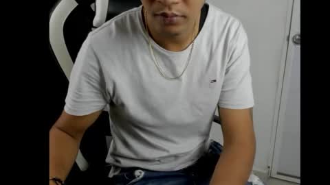 Snapshot of bad_boy_master_findom chatting on February 26, 11:15 pm bad_boy_master_findom online show from February 26, 11:15 pm