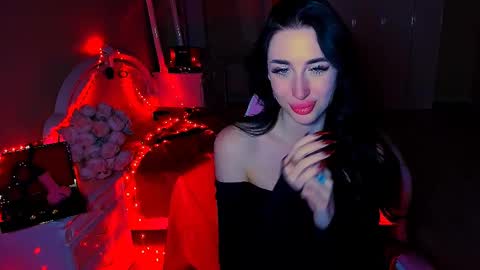 Miss Desire...do you remember online show from February 16, 8:55 pm