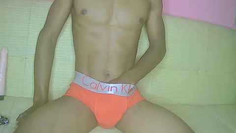 Snapshot of badaddo910342 chatting on December 22, 6:21 am badaddo910342 online show from December 22, 6:21 am