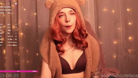 Snapshot of badbitchcuteface chatting on March 6, 4:49 pm Jane online show from March 6, 4:49 pm