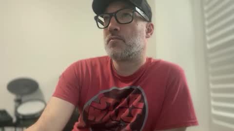 RockHardDrummer online show from April 18, 7:40 pm