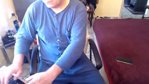 badbulgaro online show from January 12, 7:35 am