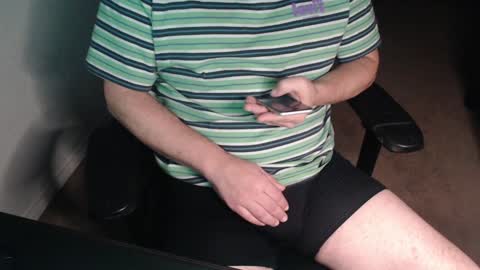 Snapshot of baddaddy77 chatting on January 27, 1:09 pm baddaddy77 online show from January 27, 1:09 pm