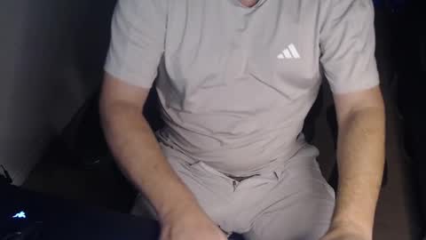 Snapshot of baddaddy77 chatting on October 7, 10:45 am baddaddy77 online show from October 7, 10:45 am