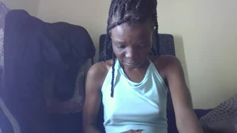 baddie_floxxy online show from May 12, 7:44 pm